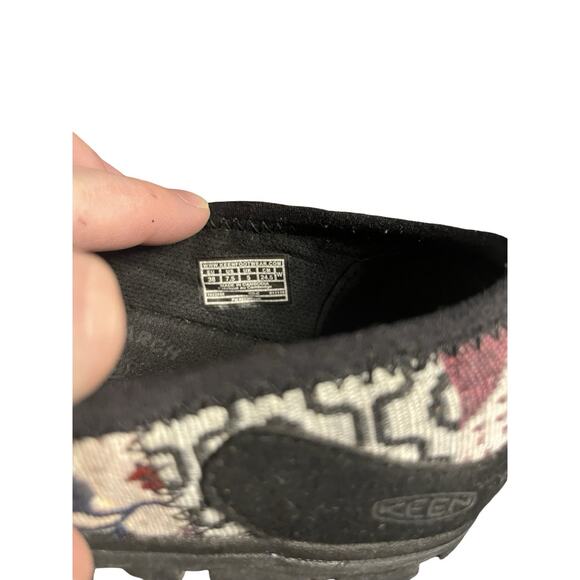 KEEN Women’s Mary Jane Flats 7.5 Multicolor Aztec Pattern Slip-on - Picture 6 of 11